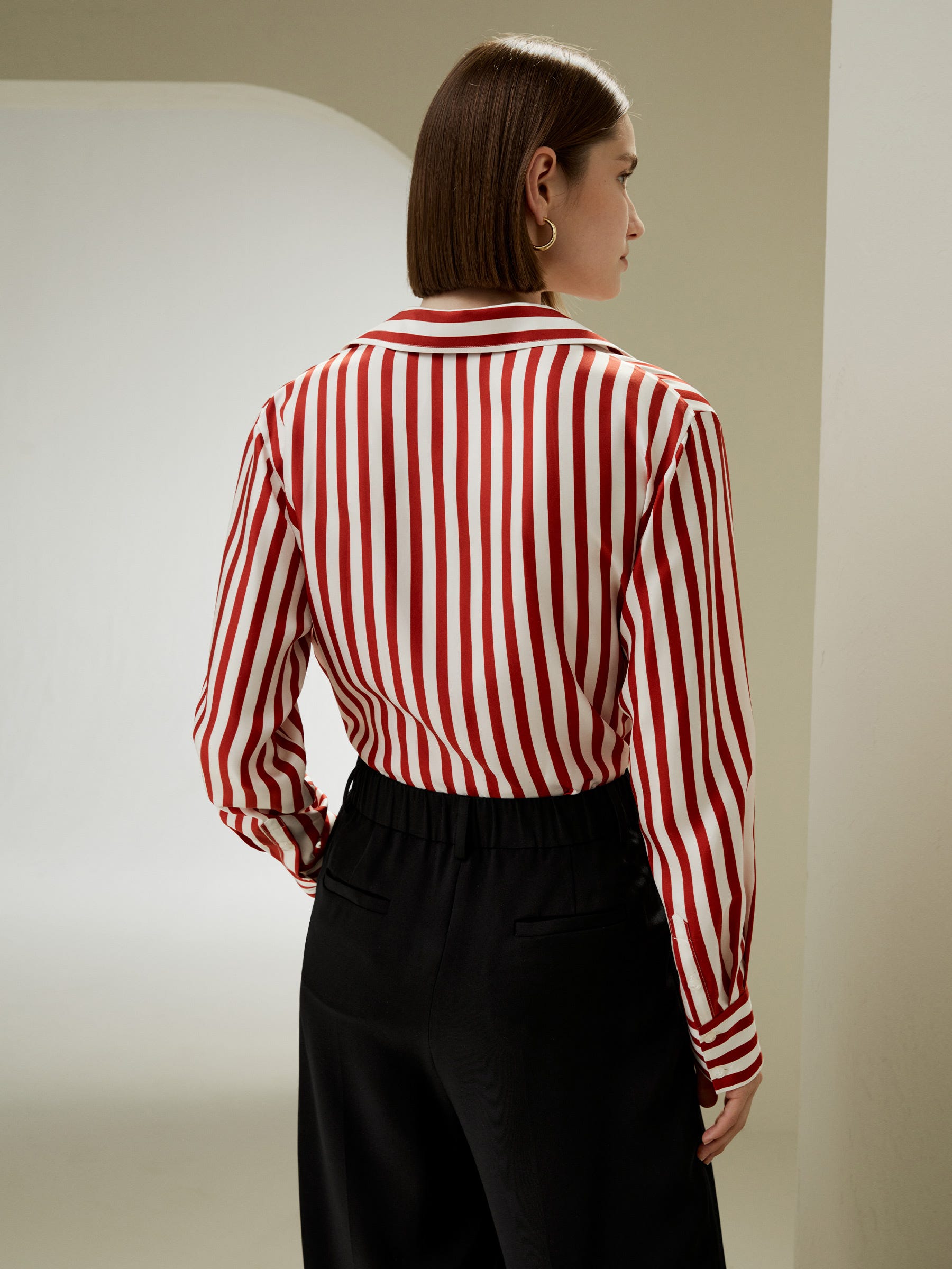 #color_red-white-pinstripes