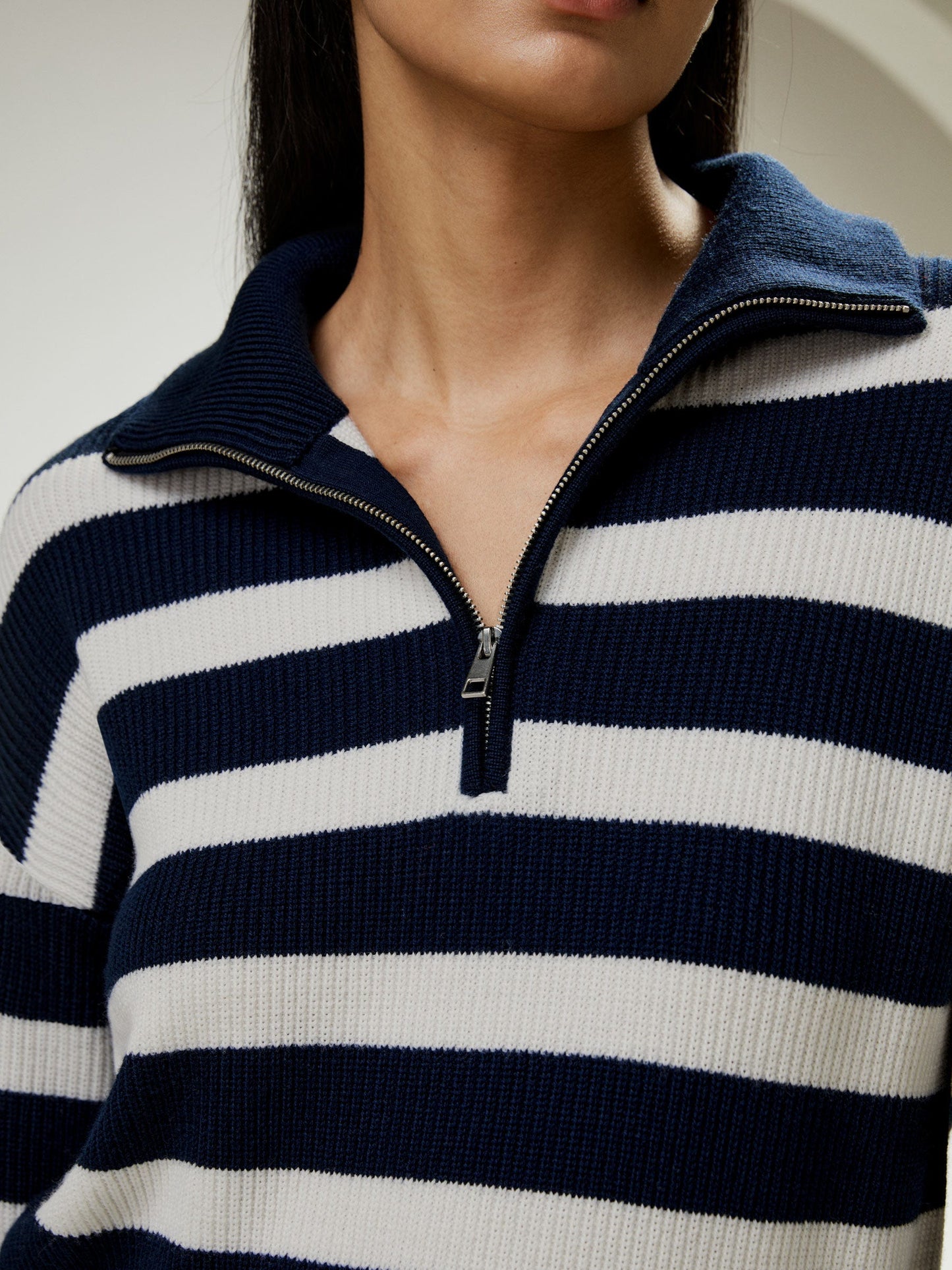 #color_navy-blue-with-white-stripes