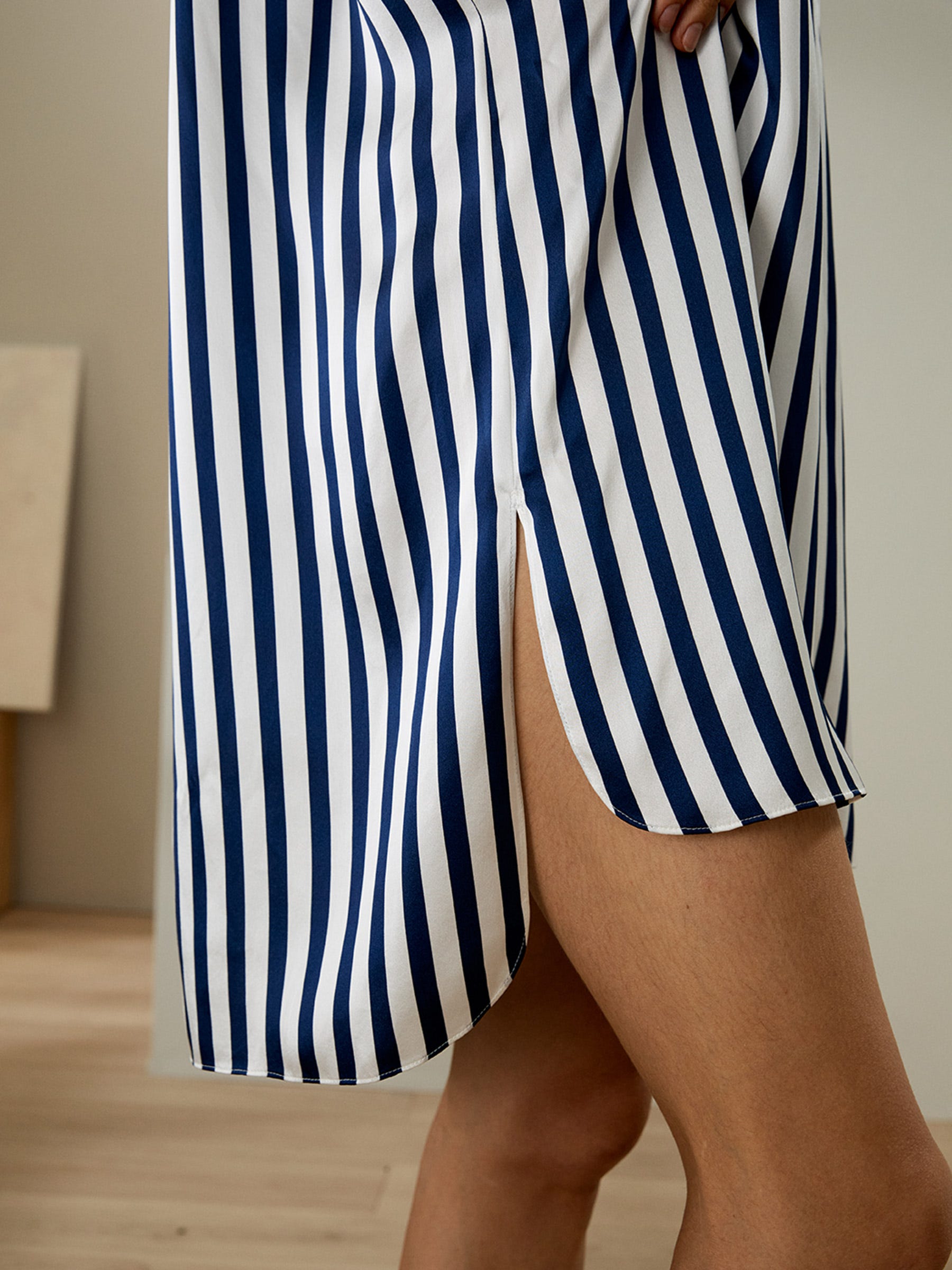 #color_blue-white-pinstripes